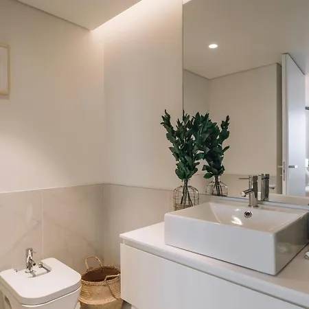 Baleal - 1 Bedroom And Pool In Areeiro Apartment *